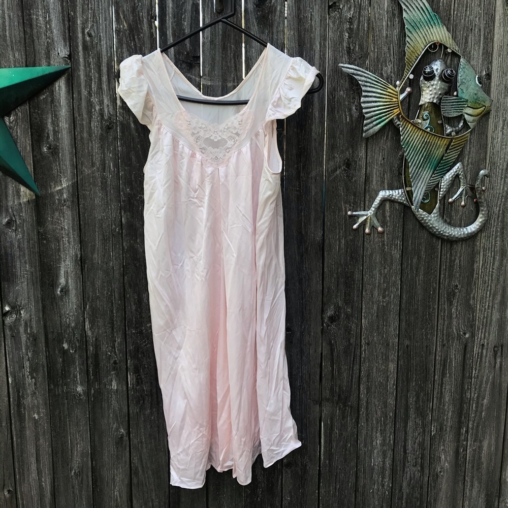 Vintage Nursing gown Small